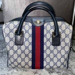 Authentic Gucci Vintage Accessory Collection Bag